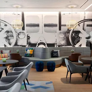 Hotel Courtyard By Marriott Oberpfaffenhofen Munich South, Gilching
